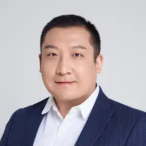 Johnson HE, Product Director,  ML Optic