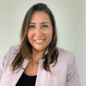 Julia Hancock, Acentrus Specialty | Healthcare Tech Outlook | Top Pharmacy Management Solutions Companies