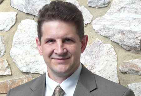 Leveraging Cold Cloud Storage for Unstructured Data Archives
